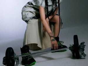 国内年轻的女rapper接触到意外泄露内容_国内年轻的女 rapper 因接触意外泄露内容陷入困境