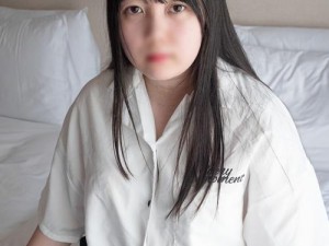 产品介绍：这是一款由丰满人妻出演的伦精妇女 AV，你可以在这里看到她们的精彩表演